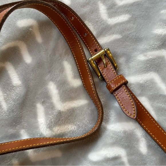 Dooney & Bourke Vintage Crossbody Bag - Picture 4 of 12